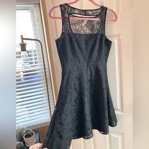 Dakota Size 6 Fit and Flare Little Black Dress With Back Cutout Design